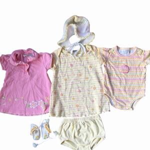 Vintage Baby Girl 3-6M Spring Outfit Lot 2 Dresses 1 One Piece, Hat and Booties